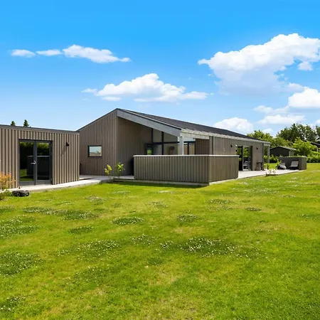 Tydkil - 250m From The Sea By Interhome